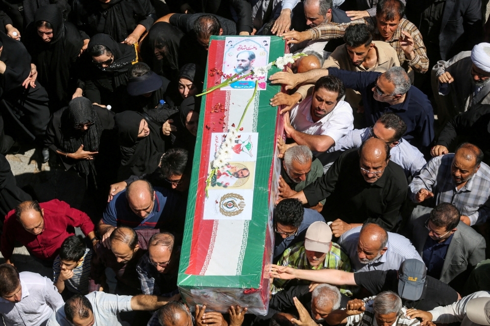 Europe pushes for Iran nuclear talks in Geneva amid US strike threat