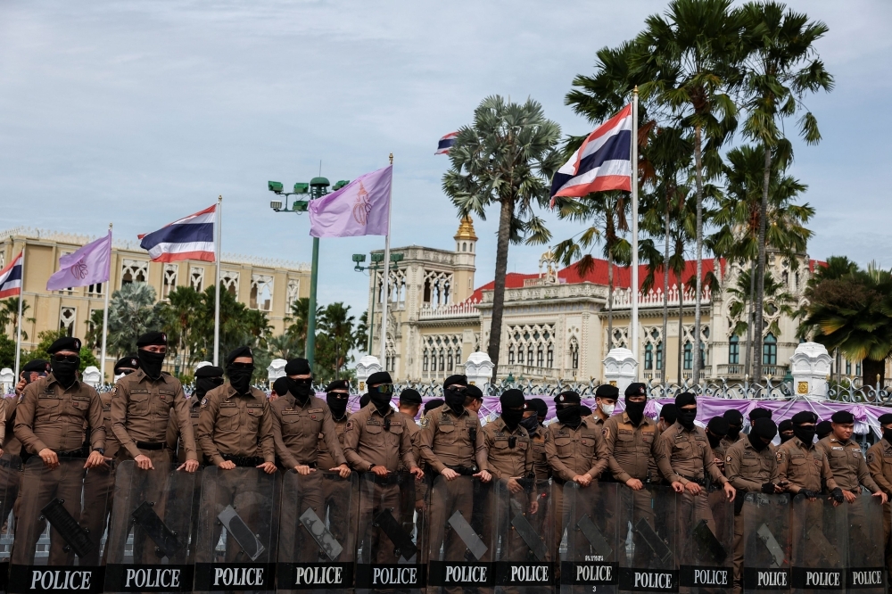 PM Paetongtarn's political peril deepens Thai economic fragility