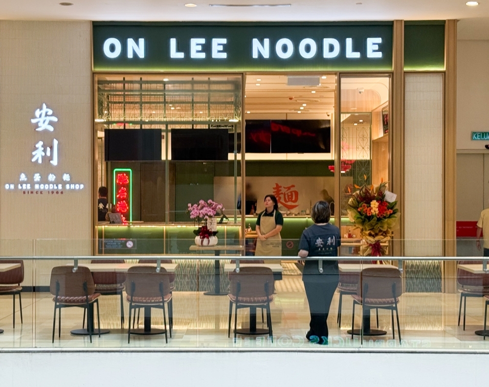 Hong Kong's On Lee Noodle Soup has finally landed in Pavilion KL