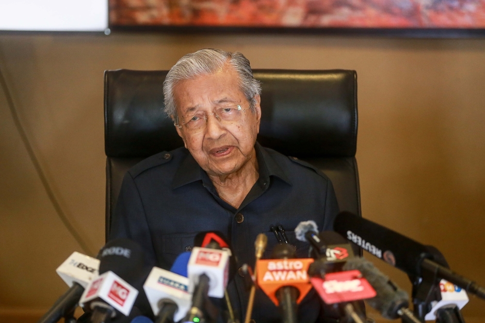 Court orders KL land held by Dr M, Daim and others transferred to Umno
