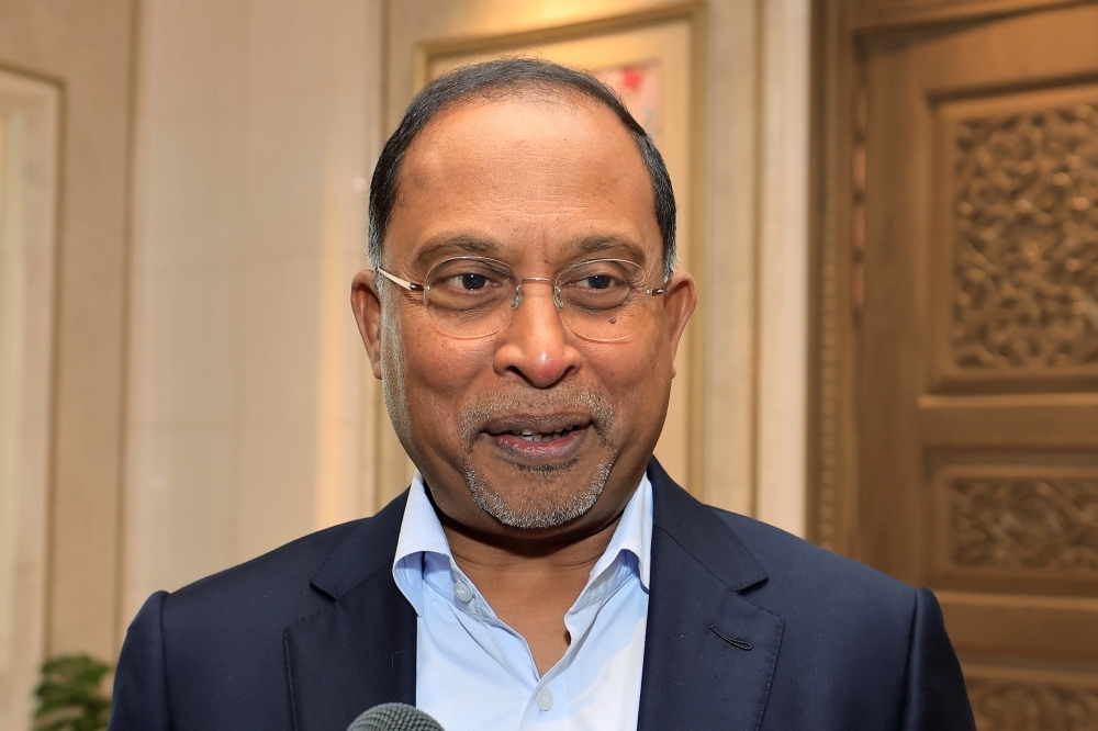 BN reappoints Zambry as secretary-general, Johari Ghani as treasurer-general