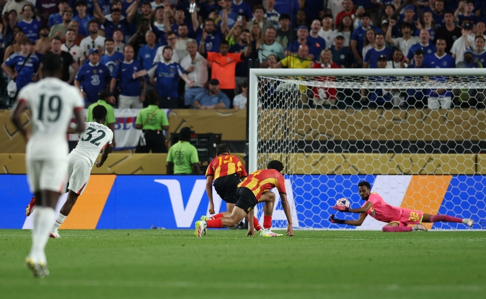Chelsea sweep past Esperance 3-0 to book Club World Cup clash with Benfica