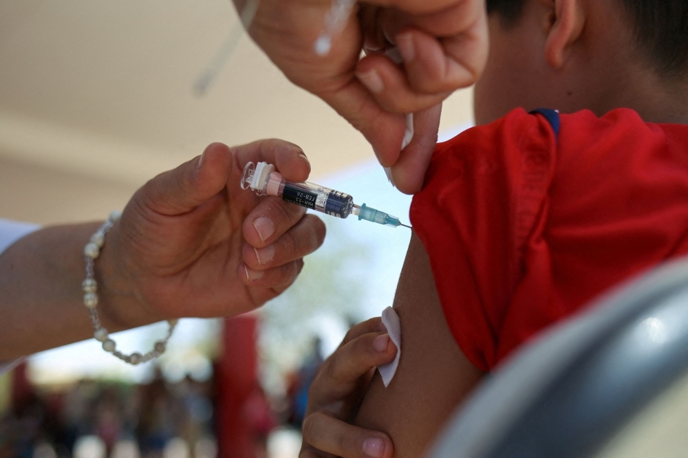 Study warns of deadly fallout as childhood vaccine rates drop, millions at risk as measles and polio resurge