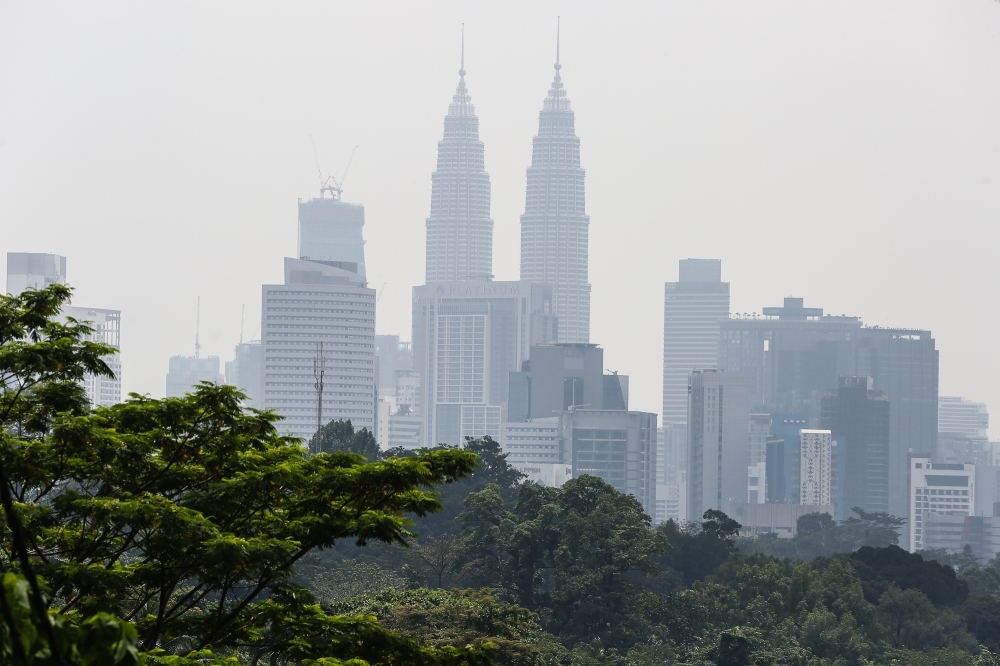 DOSM: Malaysia's FDI inflows jump 33pc to RM51.5b in 2024, services sector leads the way