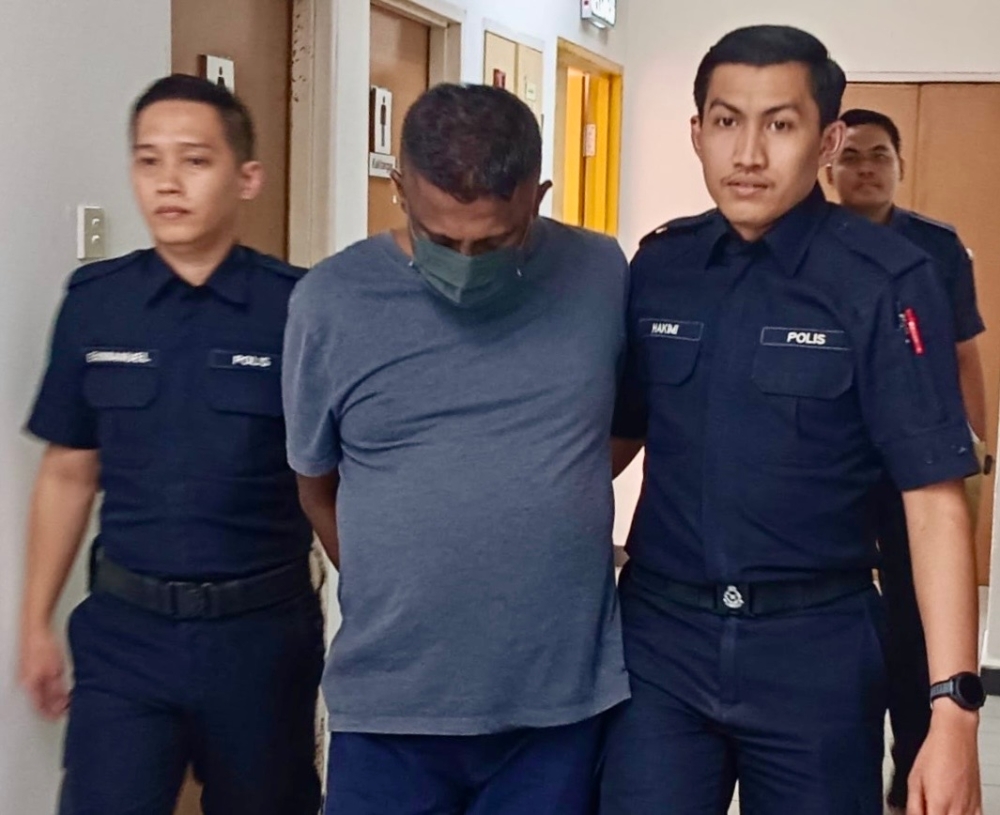 Johor Baru man in reckless driving case fined again for threatening press photographer