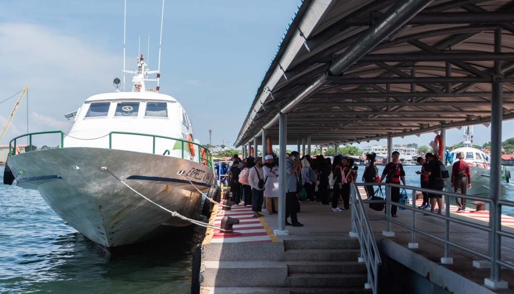 Labuan express ferry back in service after three years, gets maximum capacity each trip to Kota Kinabalu