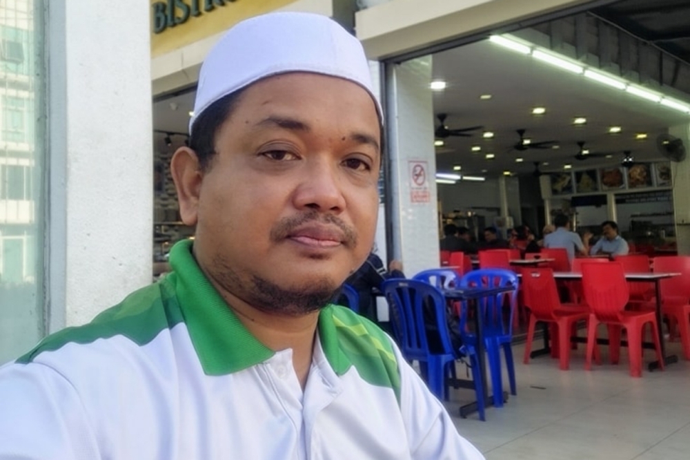 PAS man demands RM1.5m from Steven Sim for alleged defamation after accused of ‘racist' remarks against Chinese army officer