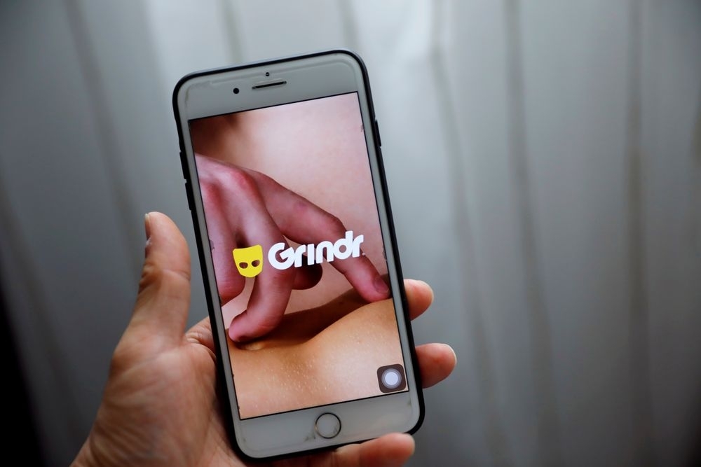 Singaporean youth admits luring man on dating app, demanding S$2,000 after posing as minor