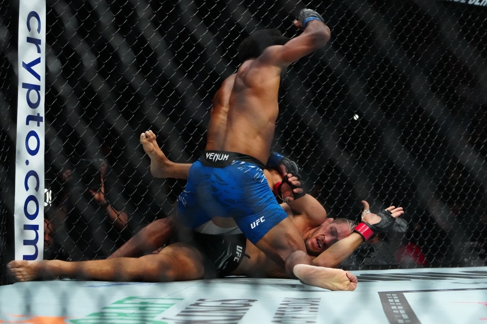 UFC confirms fight on White House lawn as Trump's birthday bash plan blurs line between politics and circus