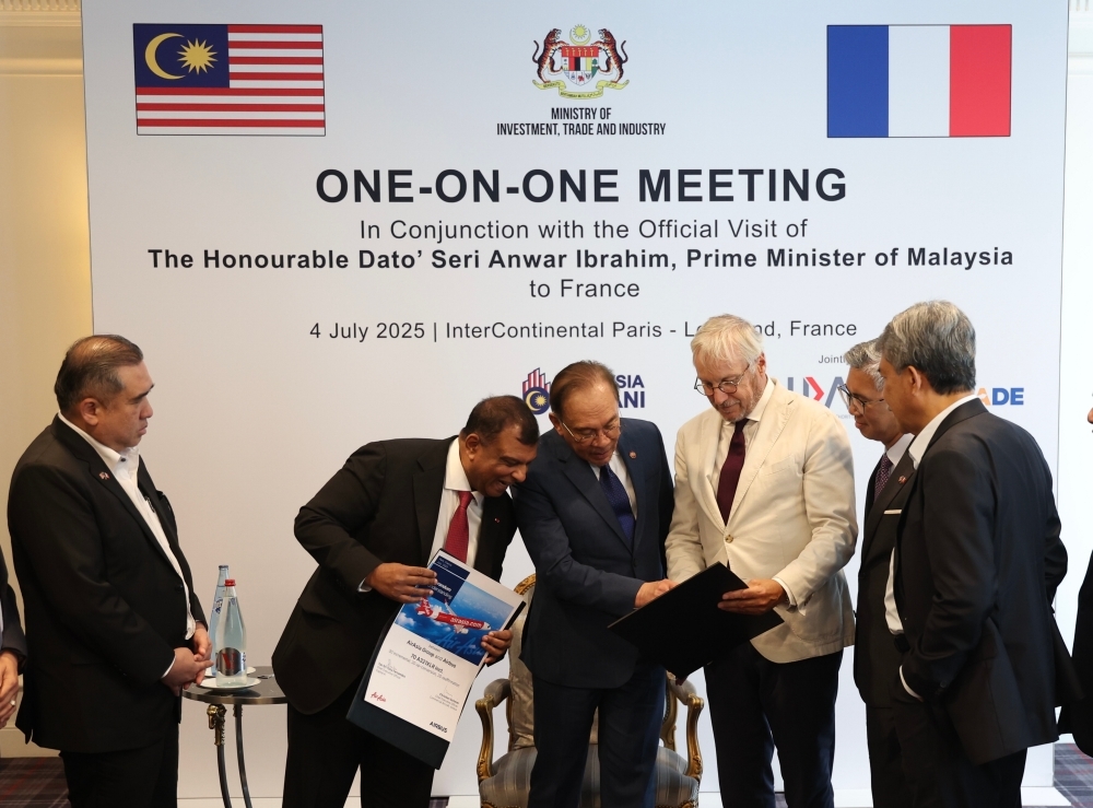 Malaysia yields RM4.7b in potential exports, investments from French trade mission, says Miti