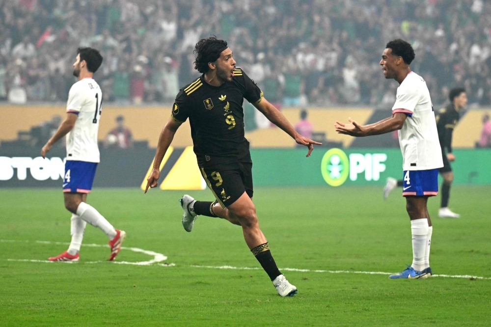 Mexico beat US 2-1 to win record 10th Concacaf Gold Cup