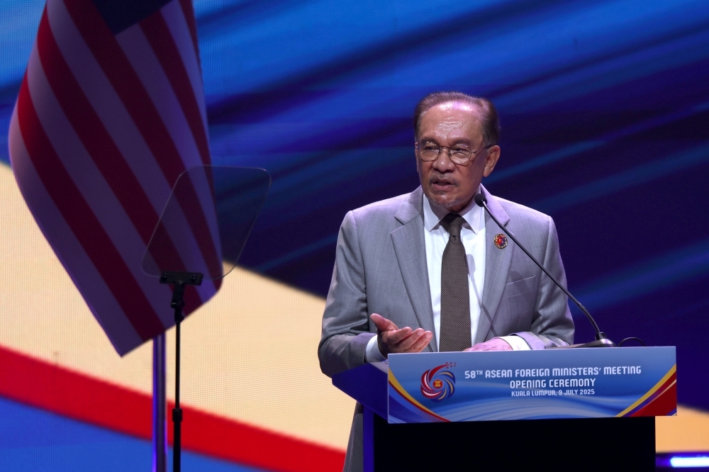 Anwar: Asean centrality must be region's North Star amid global instability