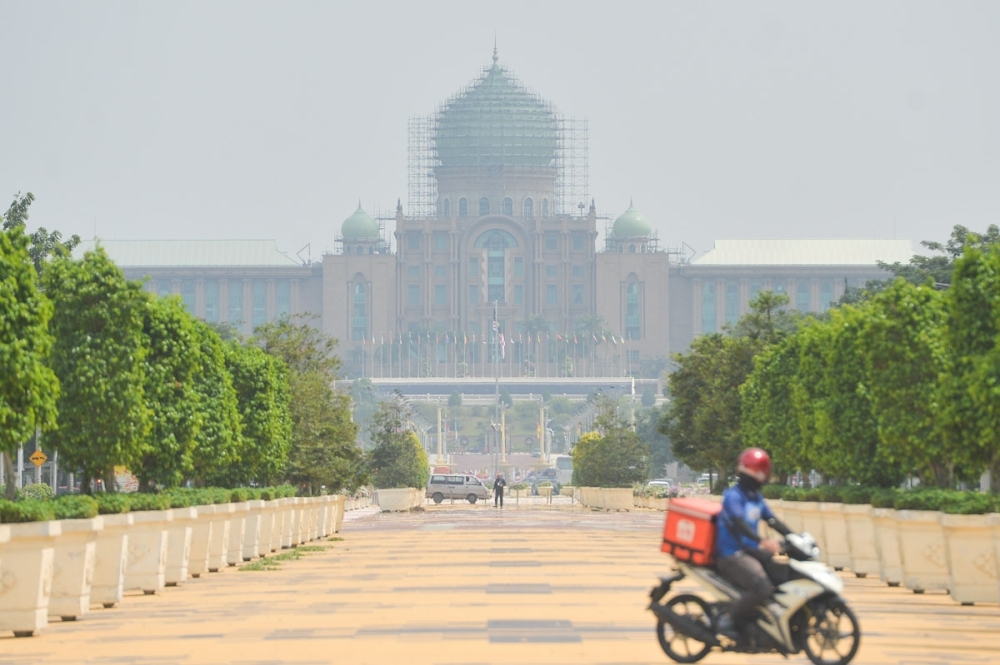 Malaysian Bar: Lawyers' walk to PM's office on July 14 not to protest CJ's non-extension, but to defend courts' independence