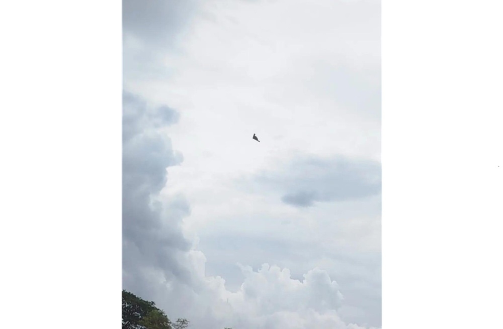 Photo near Saratok sparks speculation of possible sighting of American B-2 Spirit bomber in Sarawak