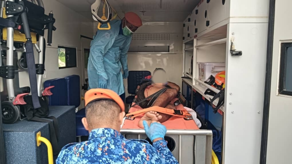 Sarawak fisherman escapes death grip of crocodile using eye-poking survival technique