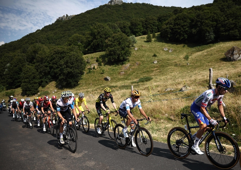‘I want the yellow jersey back': Pogacar gears up for Tour's second-week showdown