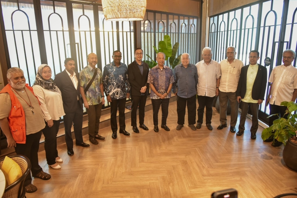 Muhyiddin seeks united Opposition front in Perikatan meeting with eight parties including Pejuang, PSM, Muda — but PAS absent