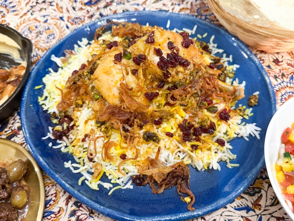 Nooshe Jan teams up with Damansara Heights' Fari & Ali's Kitchen for the ultimate spread of heartwarming Persian dishes for dinner