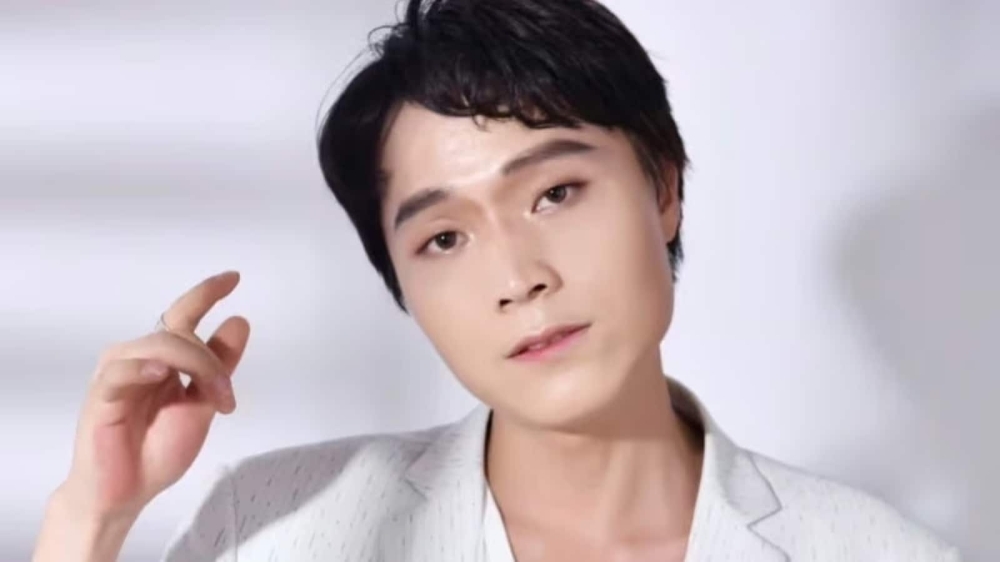 Chinese singer Zhang Yiyang executed by firing squad for murdering 16-year-old girlfriend