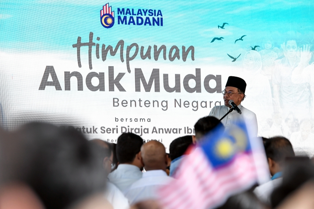 ‘Don't take it lightly': Anwar urges caution over Thai-Cambodian border clashes