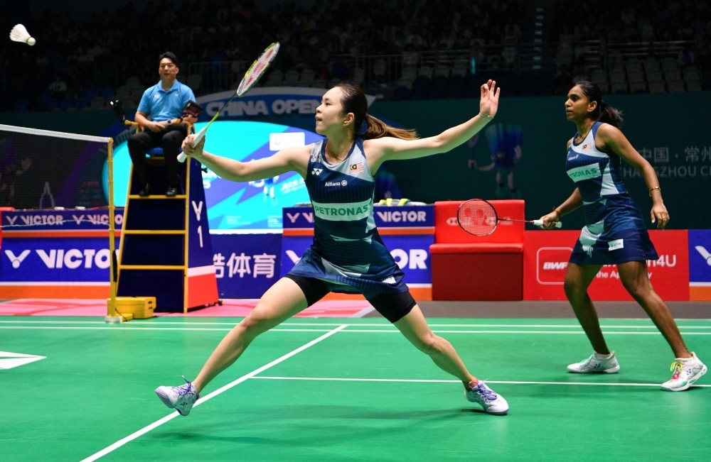 Pearly Tan-Thinaah fall short in China Open semis against home favourites Jia Yi Fan-Zhang Shu Xian