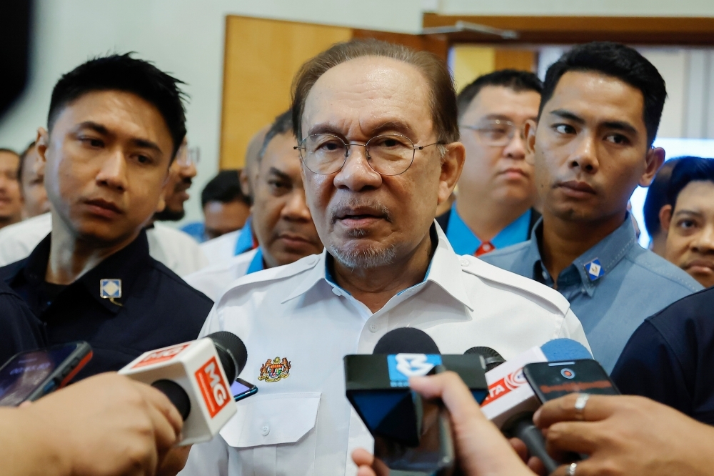 Anwar urges Malaysians to judge govt and its policies on facts, not ‘hatred or sentiment'