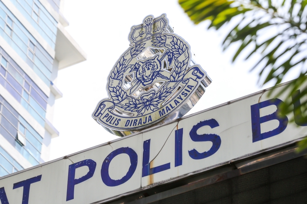 Police raid online gambling call centre disguised as office in KL, arrest 13