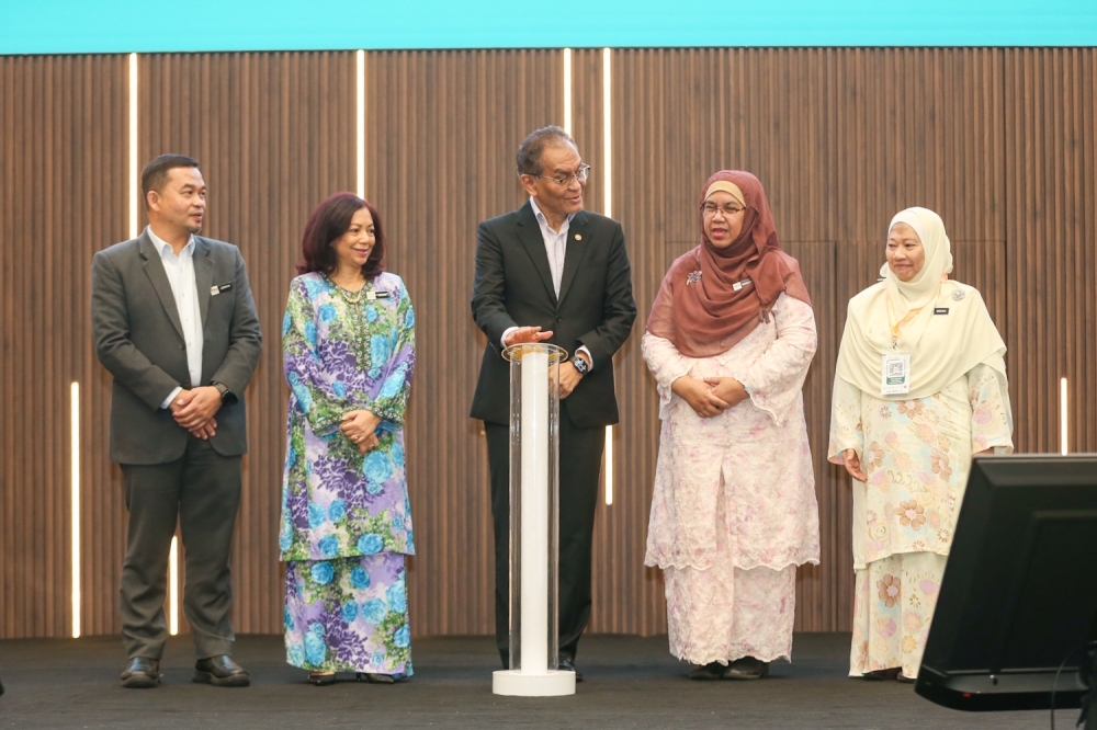 Putrajaya to bolster health technology assessment with new website, AI tools, frameworks