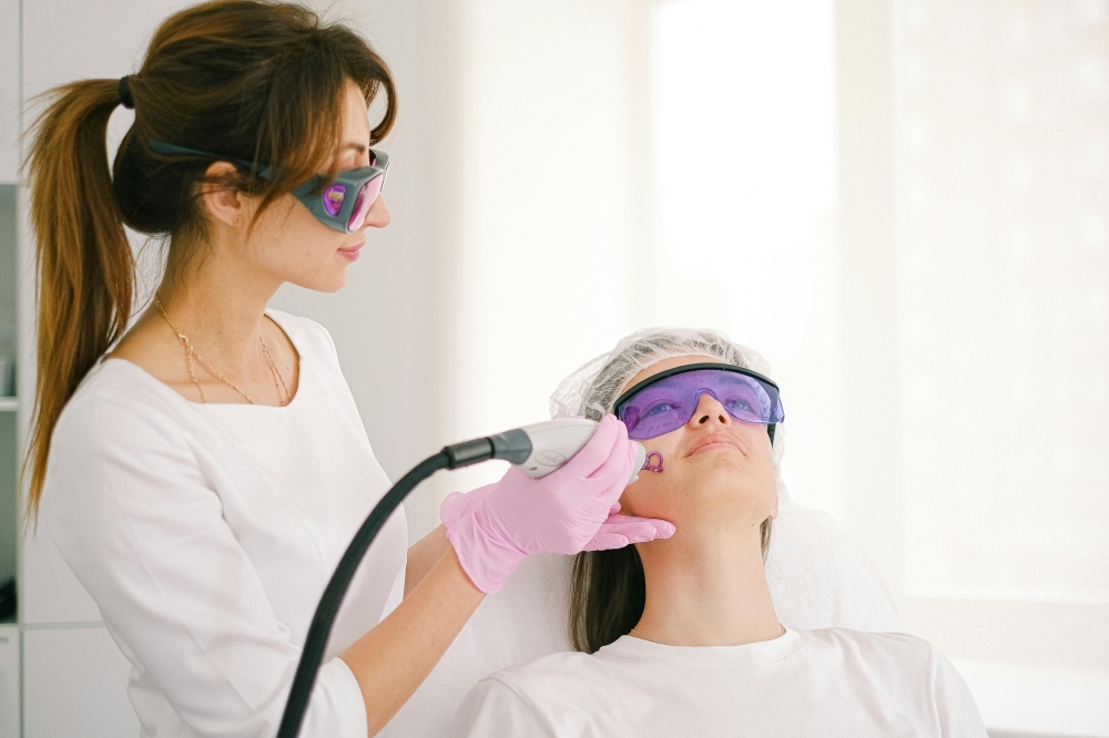Want to get Botox injections, liposuction, laser treatments in Malaysia? Here's the list of beauty procedures needing an MOH-qualified doctor