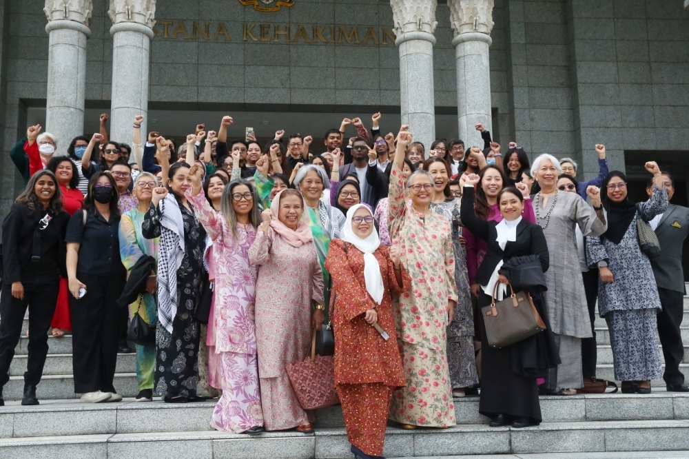 Muslim women's rights group changes name to SIS Forum after Selangor Sultan's remark forbidding use of ‘Islam'