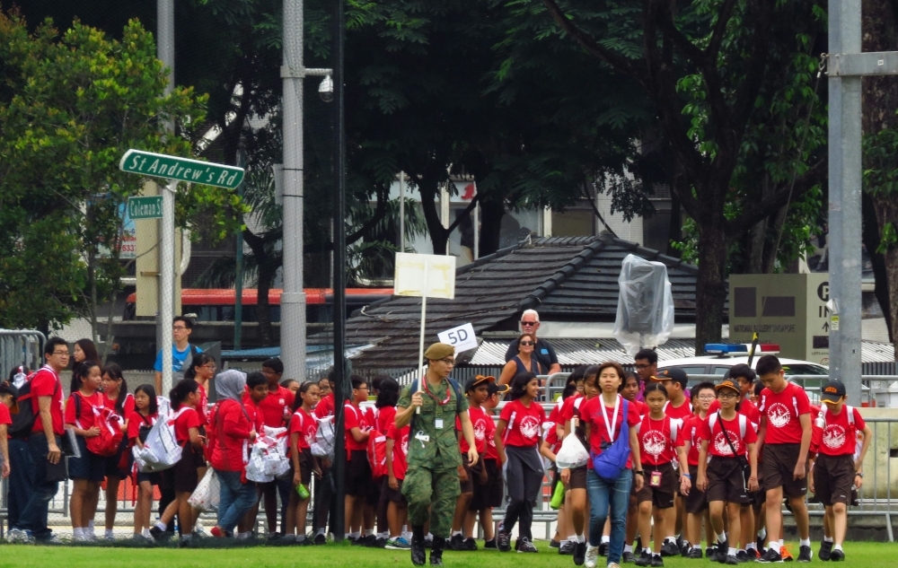 Vape pods, stranger danger: Singapore parents sound alarm after pupil targeted near school
