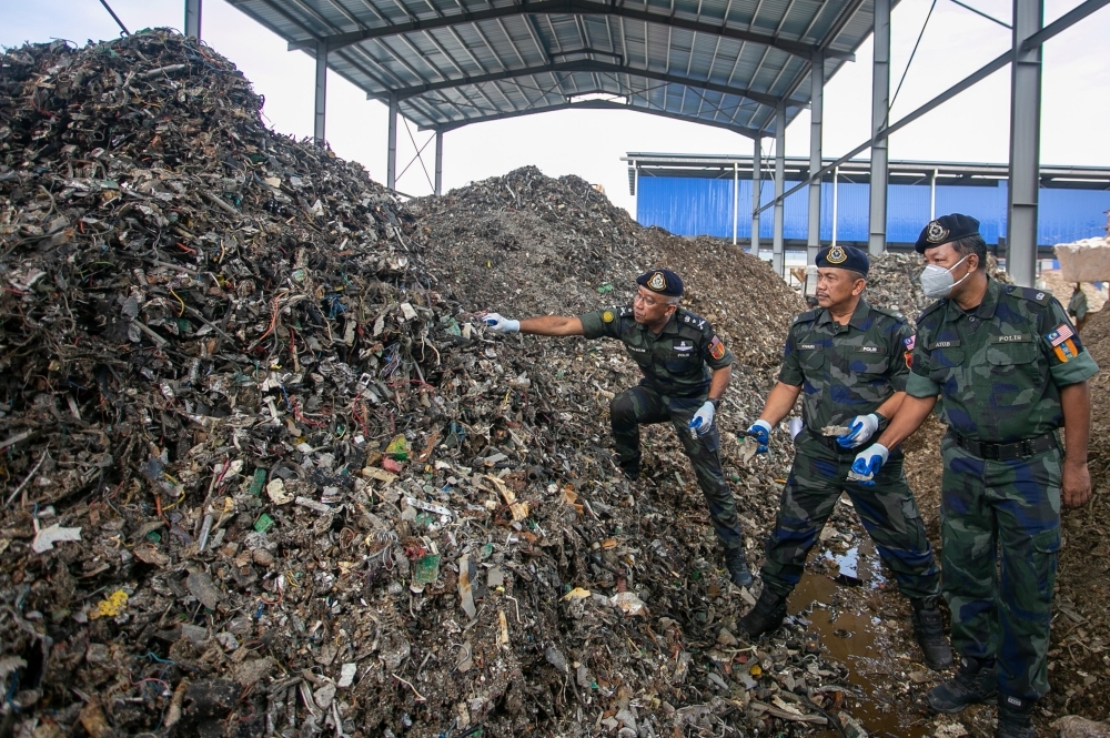 With e-waste surging, DOE urges stronger action from state governments against illegal dumps