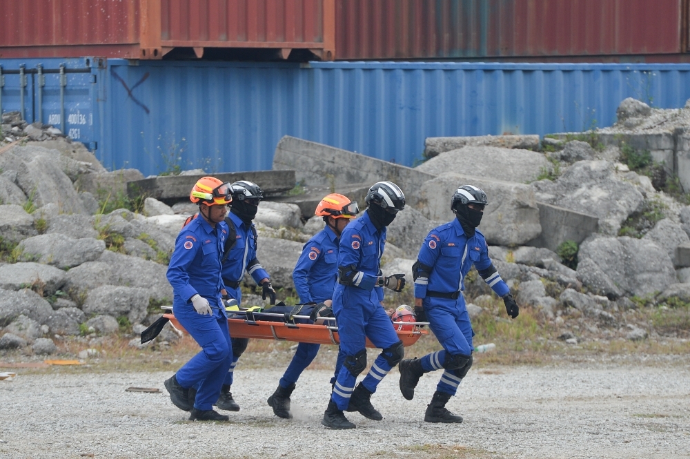 DPM Zahid hails SMART for 30 years of service at disaster frontlines