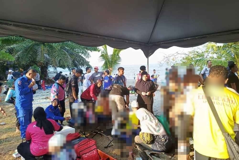 Perak Sultan's son among dozens stung by jellyfish during open water meet in Teluk Senangin
