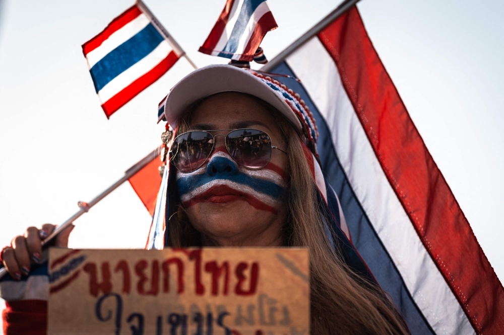 Cambodia and Thailand begin talks in Malaysia amid fragile ceasefire