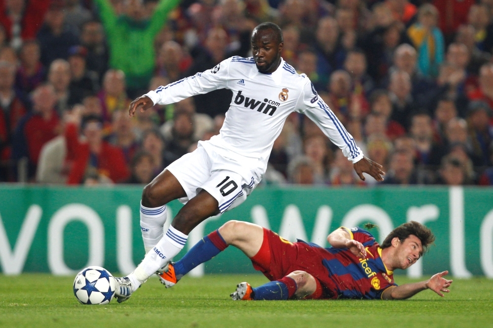 FIFA faces Dutch class action over player transfer regulations