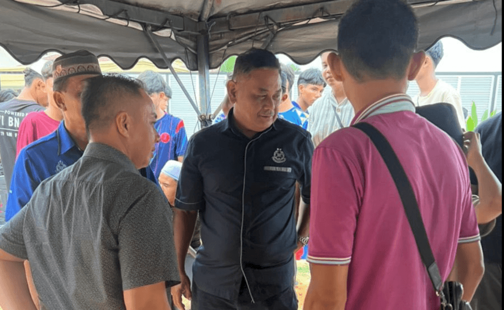 Man dumps Mercedes after fatal crash with teen motorcyclist in Seremban (VIDEO)
