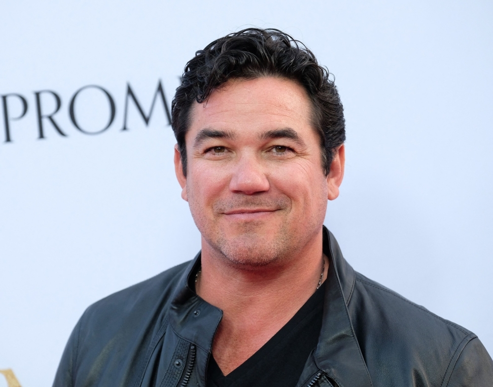Cape off, badge on: Former Superman actor Dean Cain to be sworn in as ICE agent