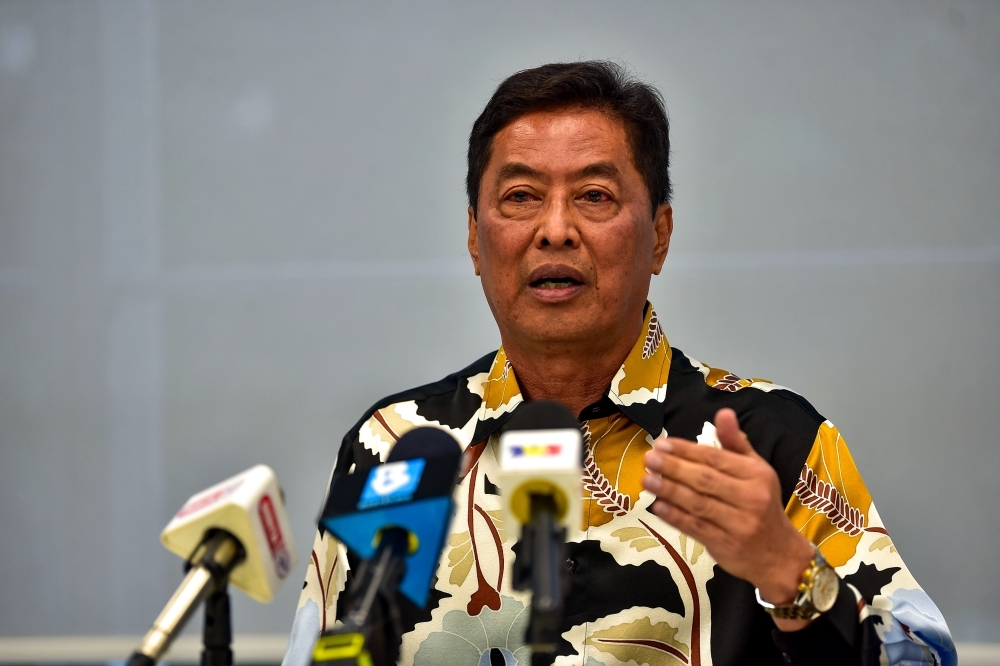 MACC seeks Mindef reports in probe on senior military officers' smuggling links