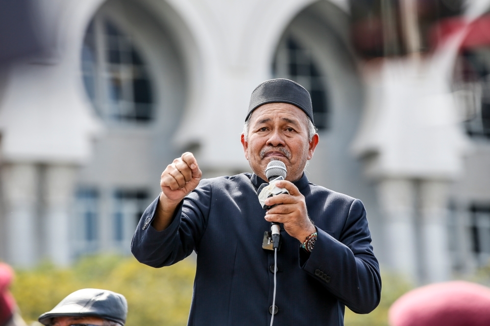 Sept hearing in High Court for Tuan Ibrahim's RM2.3b defamation suit against Rafizi over flood mitigation project