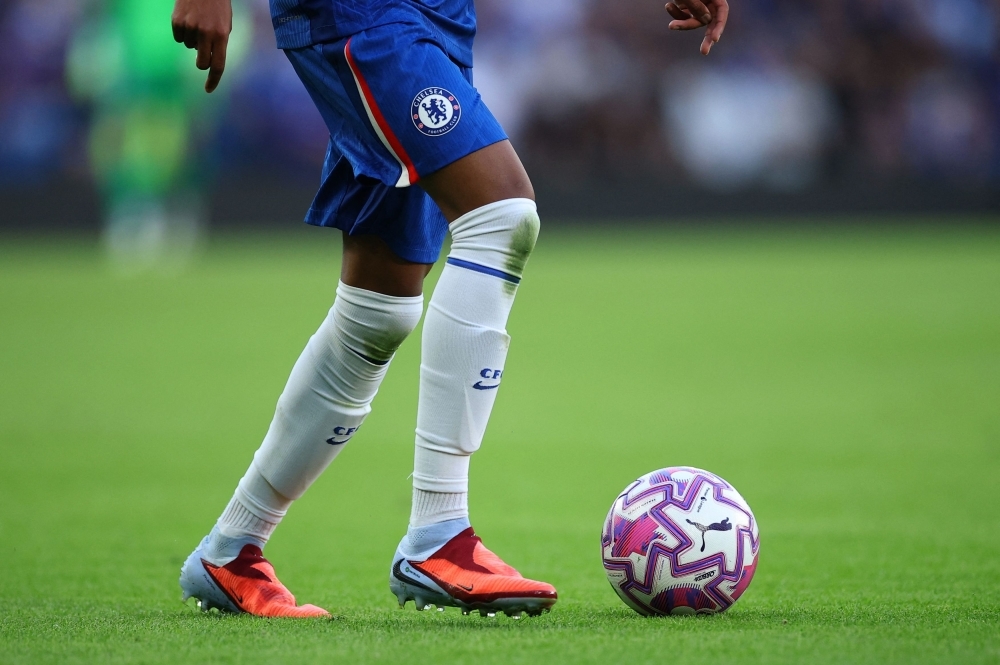 Grab, drag, pay the price: Premier League to punish box holding