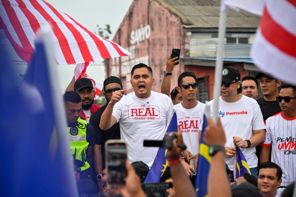 ‘Bring it on': Akmal Saleh dares DAP to sever ties with him, says doing so means renouncing Umno too
