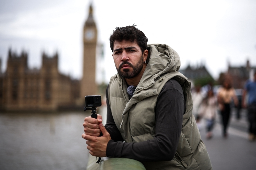 London's viral pickpocket hunter is blowing up on TikTok