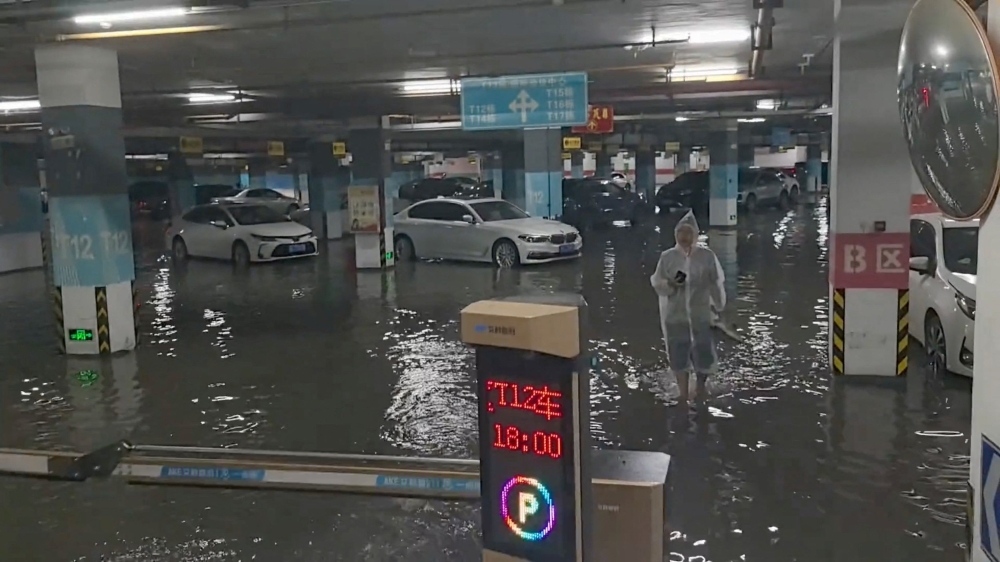 Xinhua: Northern China flash flood kills eight