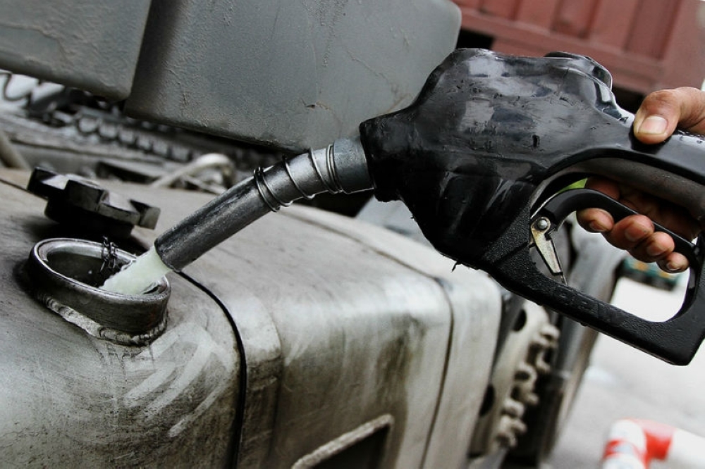 Kedah authorities bust diesel smuggling attempt by Thai woman in modified pickup