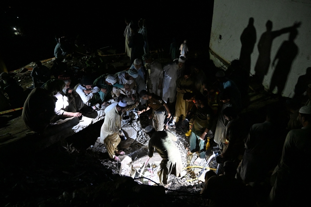 ‘Like an apocalyptic movie': Survivors claw through rubble after deadly Pakistan cloudburst