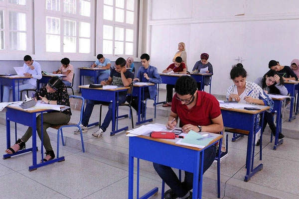 وزارة التربية الوطنية تصدر دليل المترشحين لامتحانات البكالوريا 2025