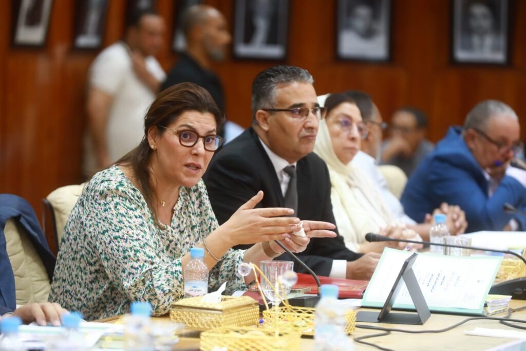 مجلس جماعة مراكش يعقد جلسته الثانية لدورة ماي لمناقشة ملفات استراتيجية تهم التنمية المحلية