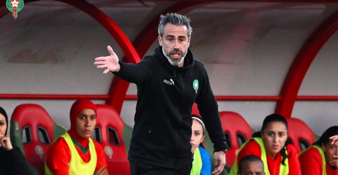 القضاء الاسباني يبرئ فليدا مدرب لبؤات الاطلس في قضية 'قبلة المونديال'