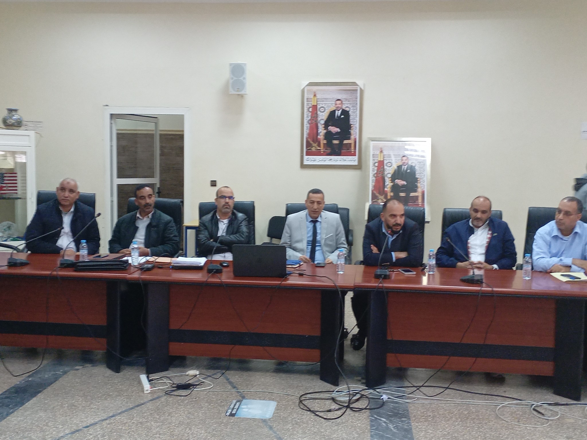 البداوي يترأس اجتماع لجنة إحصاء الأراضي الحضرية غير المبنية بقصر البلدية بآسفي +صور